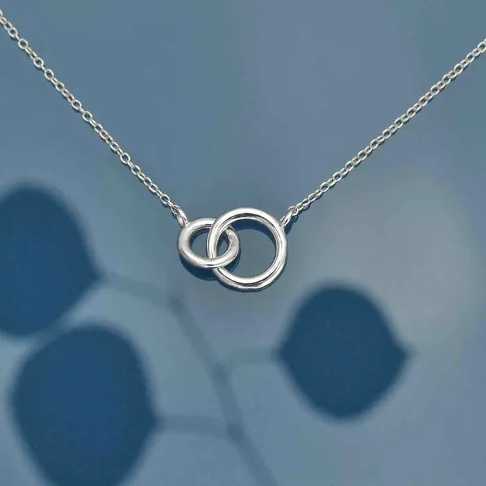 Bliss Crystals Necklaces Sterling Silver Linked Circles 18 Necklace J043