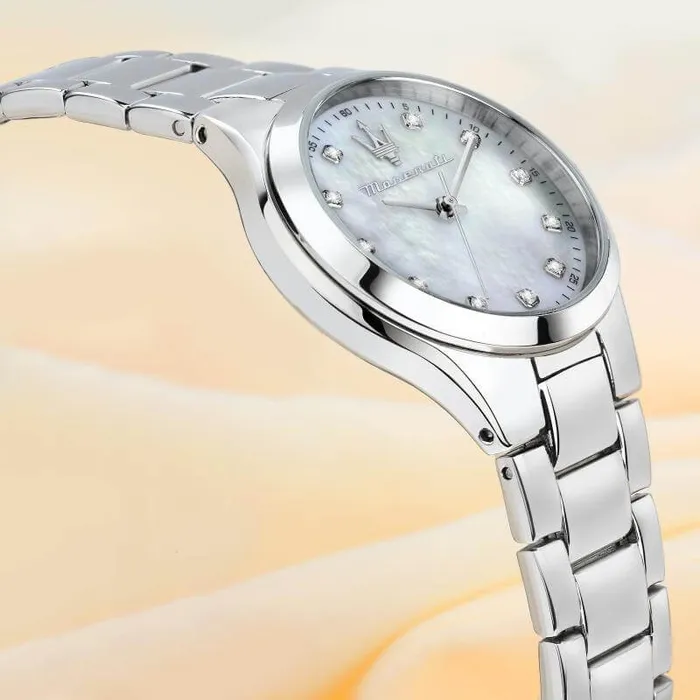 Maserati Watches Ladies watch Maserati Attrazione with pearl dial and zirconium 30 mm