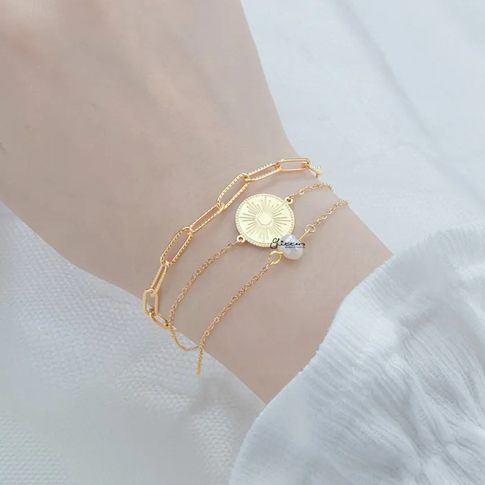 Bracelets Glitters Stainless Steel TripleLayered Bracelet with Round Disc Pearl Charms Gold
