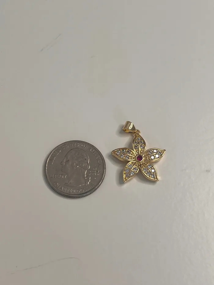 pau jewelry Charm Necklaces Sparkly flower charm pau jewelry Charm Necklaces Sparkly flower charm