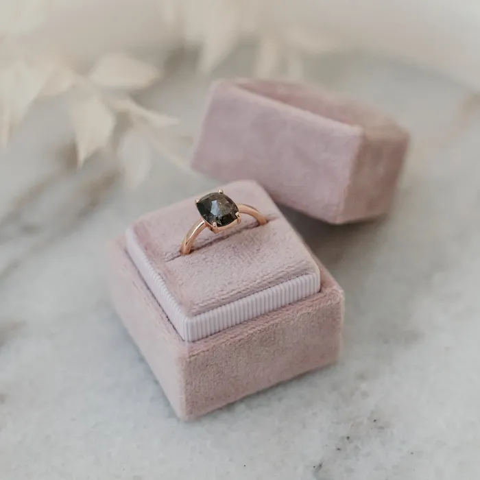 VENVS Rings The Saturn 14k Yellow Size 4 Stone KT79 Cinque Ring Box Custom Engraving 0 VENVS Rings The Saturn 14k Yellow Size 4 Stone KT79 Cinque Ring Box Custom Engraving 0