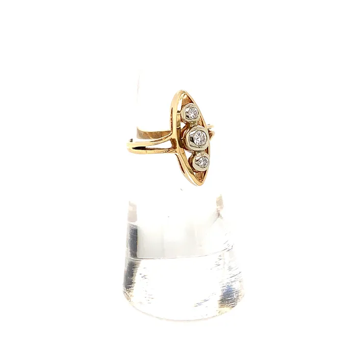 Vintage Magnality Rings NAVETTE 14K YELLOW GOLD DIAMOND VINTAGE RING